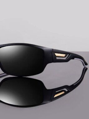 🔥 Polarized UV400 Sport Sunglasses 🔥